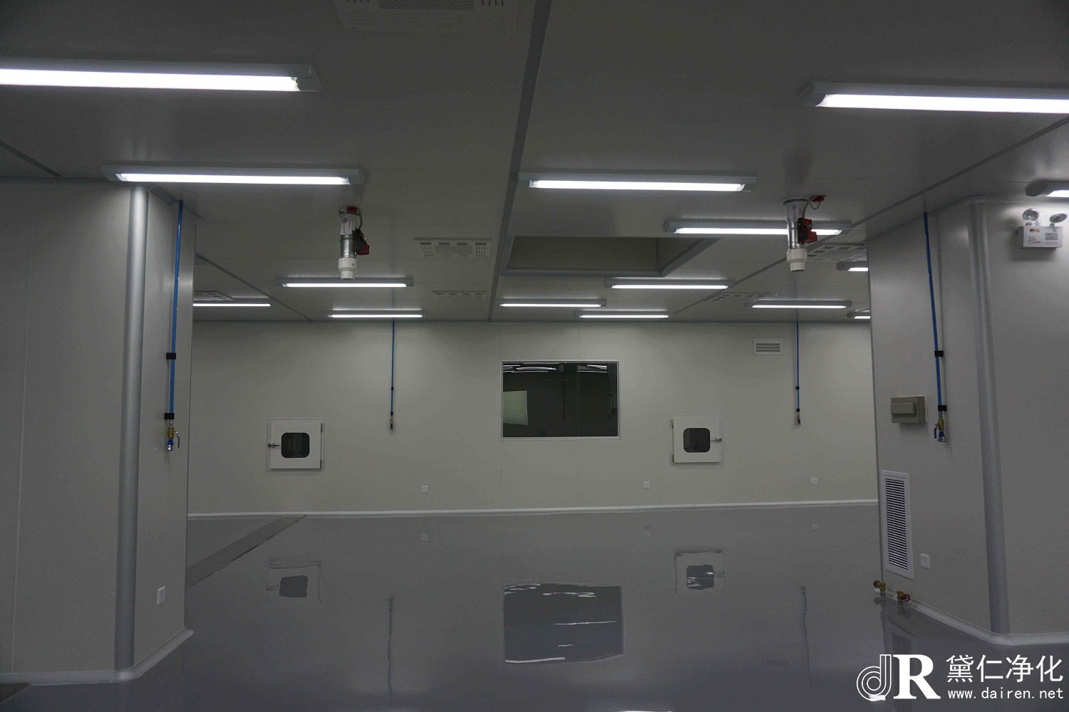 潔凈廠房設(shè)備電線管道如何布局？